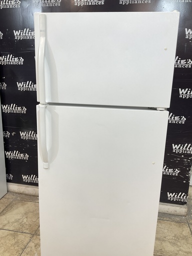 [105223] Kenmore Used Refrigerator Top and Bottom 30x66 (White) 