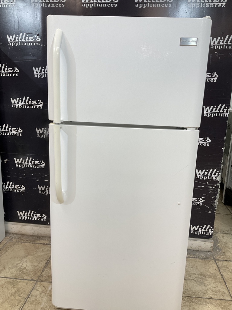 Frigidaire Used Refrigerator Top and Bottom 30x66 (White) 