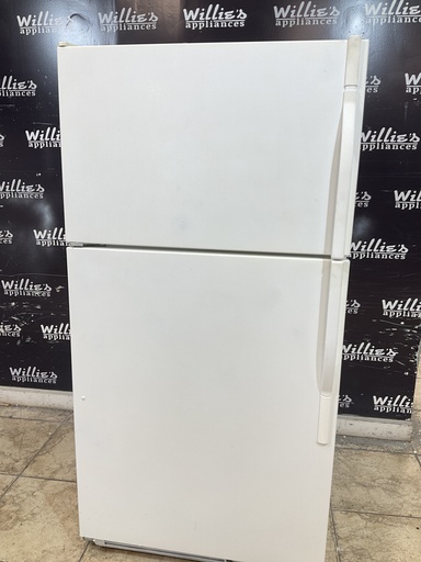 [105434] Whirlpool Used Refrigerator Top and Bottom 33x66 (White) 