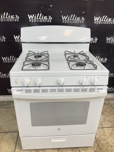 [105441] Ge Used Natural Gas Stove 30inches (White) 