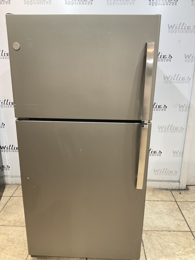 Ge Used Refrigerator Top and Bottom 32 1/2” x 66” (Stainless Steel) 