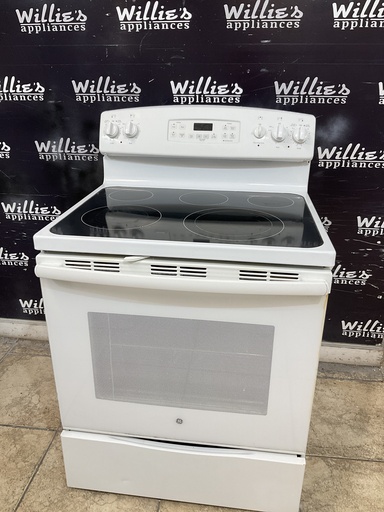 [105504] Ge Used Electric Stove 220volts (40/50 AMP) 30inches {no cord} (White)