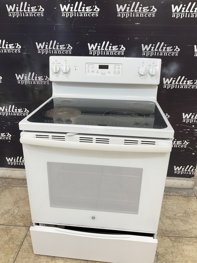 [105505] Ge Used Electric Stove 220volts (40/50 AMP) 30inches {no cord} (White) 