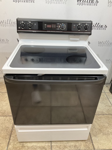 [105517] Ge Used Electric Stove 220volts (40/50 AMP) 30inches {no cord} (black/white)