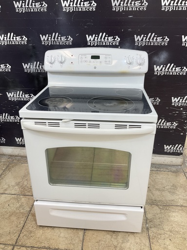[105535] Ge Used Electric Stove 220volts (40/50 AMP) 30inches {no cord} (White) 