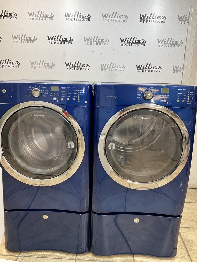 Electrolux Used Electric Set Washer/Dryer Front-load 220volts (30 AMP) 27inches {4 prong}