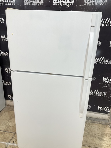 [105629] Kenmore Used Refrigerator Top and Bottom 28x60 1/2” (White)