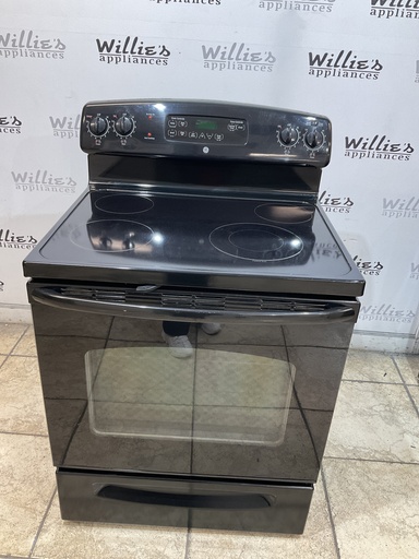 [105677] Ge Used Electric Stove 220volts (40/50 AMP) 30inches {no cord} (Black) 