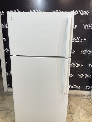[105921] Ge Used Refrigerator Top and Bottom 28x61 1/2” (White) 