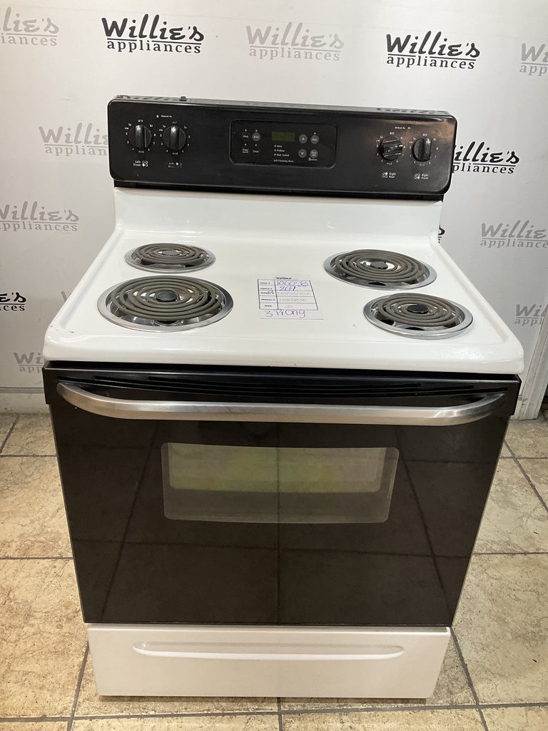 Frigidaire Used Electric Stove 220volts (40/50 AMP) 30inches {3 prong} (White/black) 