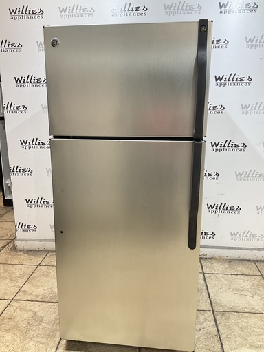 [106102] Ge Used Refrigerator Top and Bottom 28x64 1/2” (Stainless Steel)