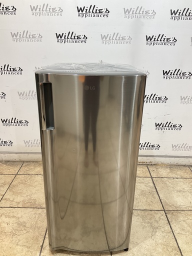 [106152] Lg New Open Box Mini Refrigerator With Freezer Single Door 21x44 1/2” (Stainless Steel) 
