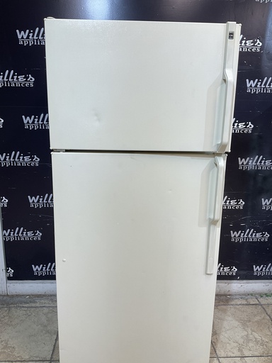 [106427] Hotpoint Used Refrigerator Top and Bottom 28x64 1/2” (Bisques) 