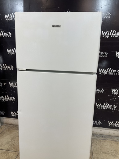 [106488] Hotpoint Used Refrigerator Top and Bottom 28x61 1/2” (White) 
