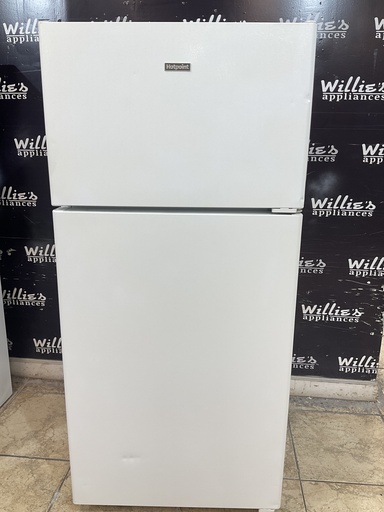 [106645] Hotpoint Used Refrigerator Top and Bottom 28x61 1/2” (White) 