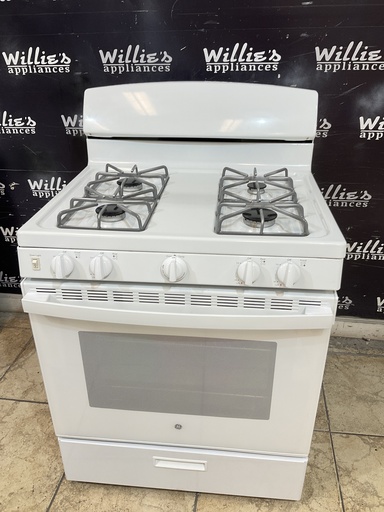 [106675] Ge Used Natural Gas Stove 30inches (White) 