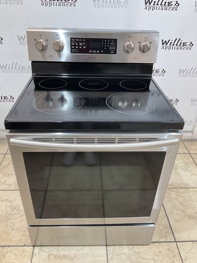 [106650] Samsung Used Electric Stove 220volts (40/50 AMP) 30inches {no cord} (Stainless steel) 