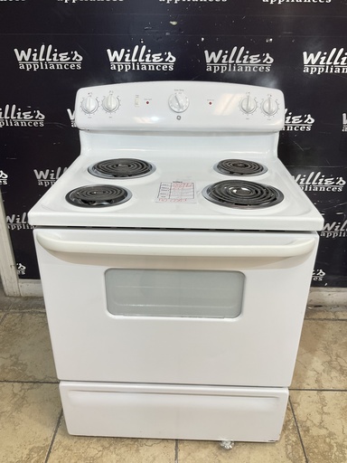 [106849] Ge Used Electric Stove 220volts (30 AMP) 30inches {no cord} (white) 