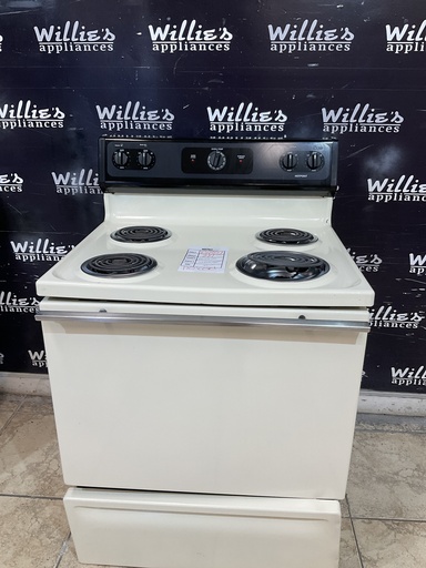 [106889] Hotpoint Used Electric Stove 220volts (40/50 AMP) 30inches {no cord} (Bisque/black) 