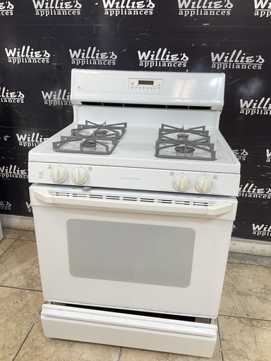[107197] Ge Used Natural Gas Stove 30inches (white) 