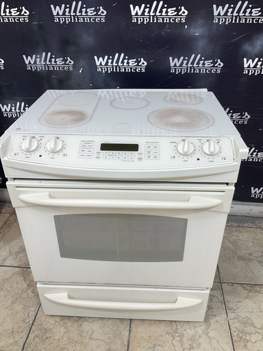 [107297] Ge Used Electric Stove 220volts (40/50 AMP) 30inches {3 prong} (Bisque)