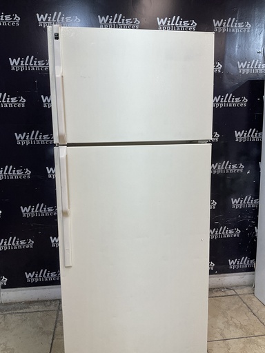 [107329] Hotpoint Refrigerator Top and Bottom 28x67 (Bisque) 