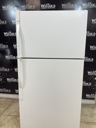 [107327] Kenmore Refrigerator Top and Bottom 33x66 (White) 