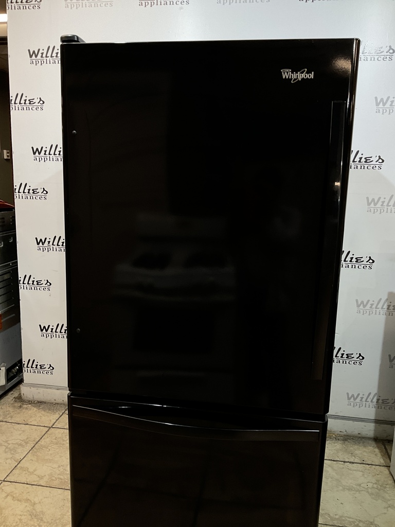 Whirlpool Top and Bottom Mount 33x69 1/2” (Black) 