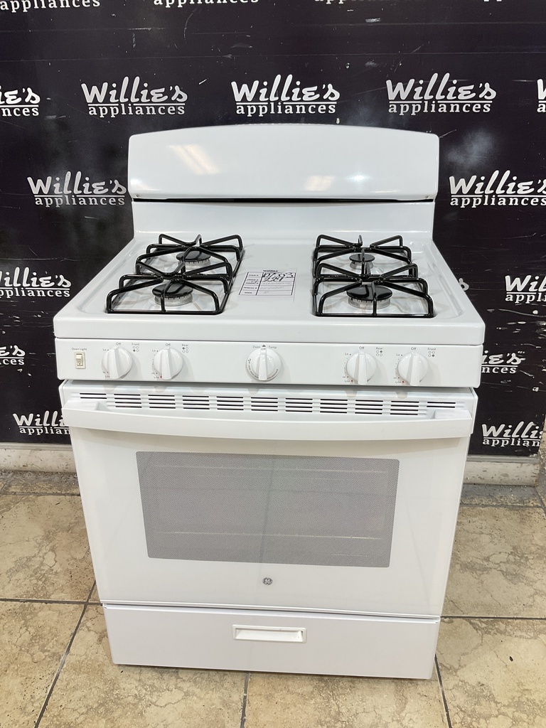 Ge Natural Gas Stove 30inches (White)