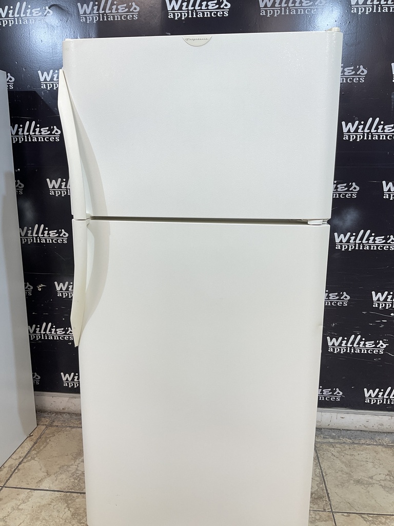 Frigidaire Refrigerator Top and Bottom 30x66 (Bisque)