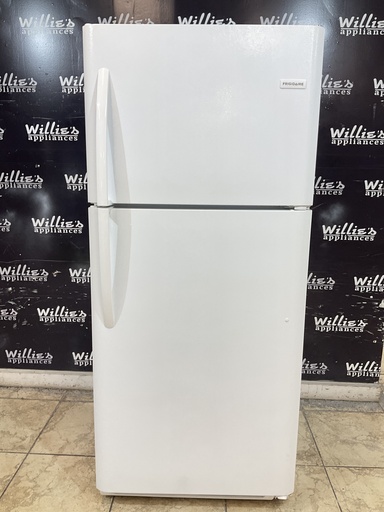 [107602] Frigidaire Refrigerator Top and Bottom 30x69 (White) 