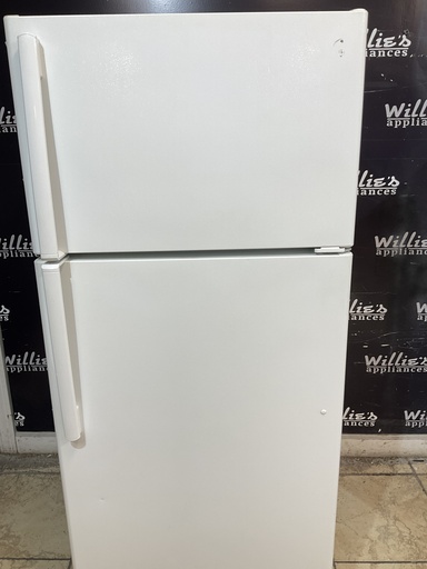 [107613] Ge Refrigerator Top and Bottom 28x64 (white) 
