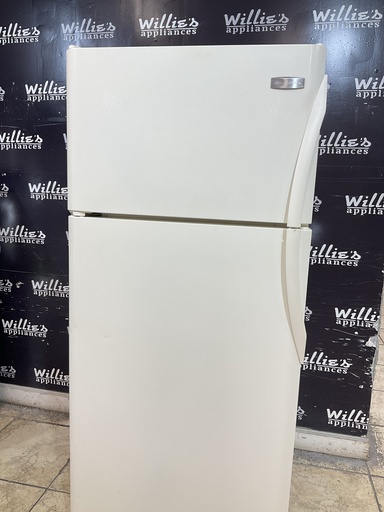 [107627] Frigidaire Refrigerator Top and Bottom 30x66 (bisque) 