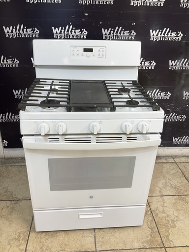 [107774] Ge Natural Gas Stove 30inches (White’)