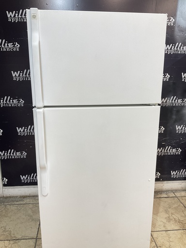 [107796] Ge Refrigerator Top and Bottom 28x61 1/2” (White) 