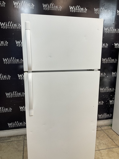 [107819] Frigidaire Refrigerator Top and Bottom 30x66 (White) 