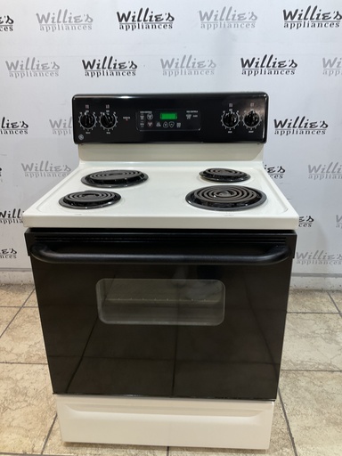 [107827] Ge Electric Stove 220volts (40/50 AMP) 30inches {no cord} (Bisque/Black) 