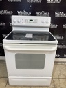 Ge Electric Stove 220volts (40/50 AMP) 30inches {no cord} (White) 