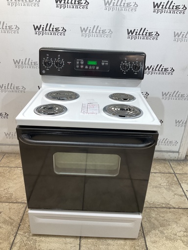 [107877] Ge Electric Stove 220volts (40/50 AMP) 30inches {no cord} (white/Black) 