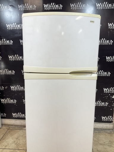 [107949] Kenmore Refrigerator Top and Bottom 30 1/2” x 66 1/2” (White) 