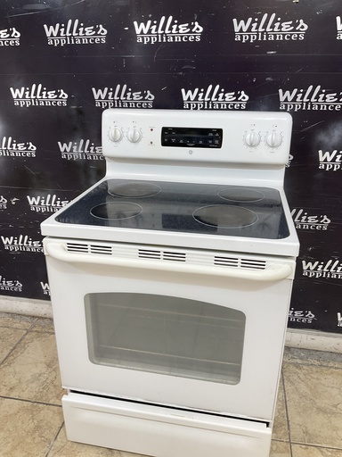[107946] Ge Electric Stove 220volts (40/50 AMP) 30inches {no cord} (White)