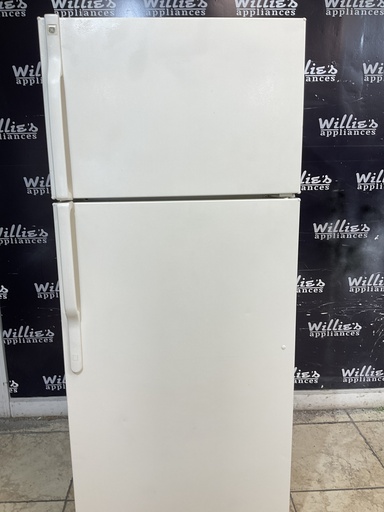 [107955] Ge Refrigerator Top and Bottom 28x67 (bisque) 