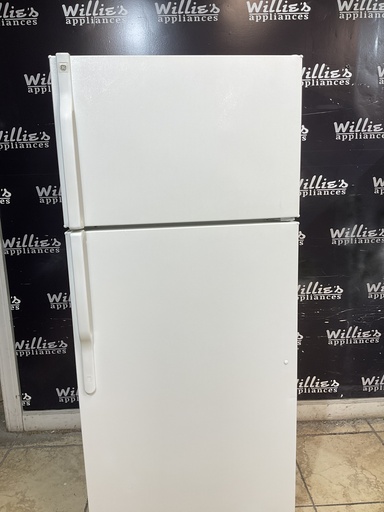 [108045] Ge Refrigerator Top and Bottom 28x64 1/2” (White) 
