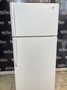 Ge Refrigerator Top and Bottom 28x67 (withe) 