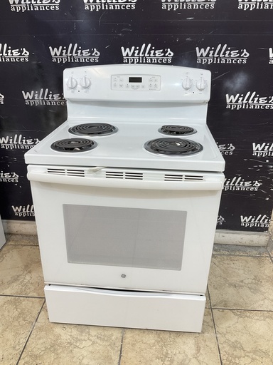 [108183] Ge Electric Stove 220volts (40/50 AMP) 30inches {no cord} (White) 
