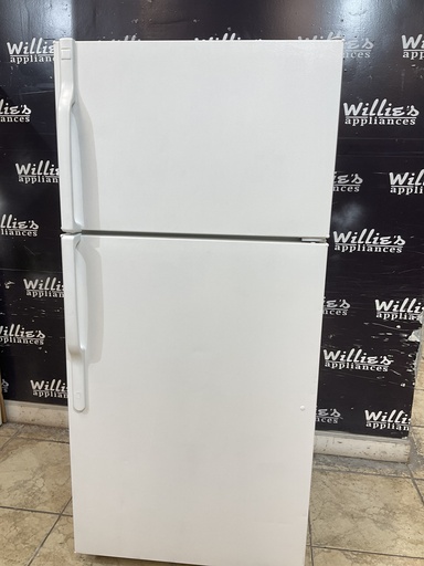 [108198] Ge Refrigerator Top and Bottom 28x64 1/2” (White) 