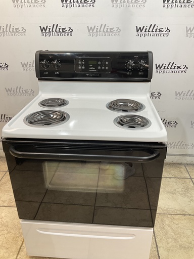 [108205] Frigidaire Electric Stove 220volts (40/50 AMP) 30inches {no cord} (White/Black) 