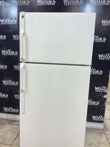 [108269] Hotpoint Refrigerator Top and Bottom 28x64 1/2” (Bisque) 