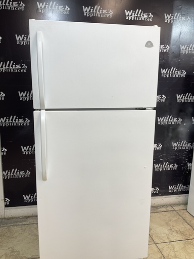 [108277] White Westinghouse Refrigerator Top and Bottom 30x66 (white)