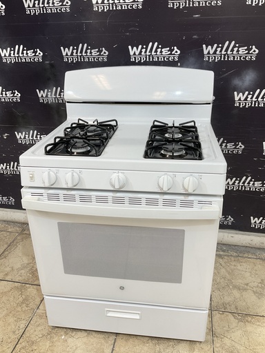 [108300] Ge Gas Propane Stove 30inches (White) 